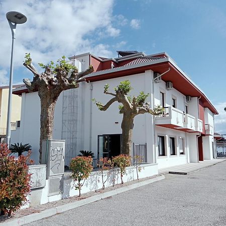 Bellerive Ristorante Albergo Manerba del Garda Exteriör bild