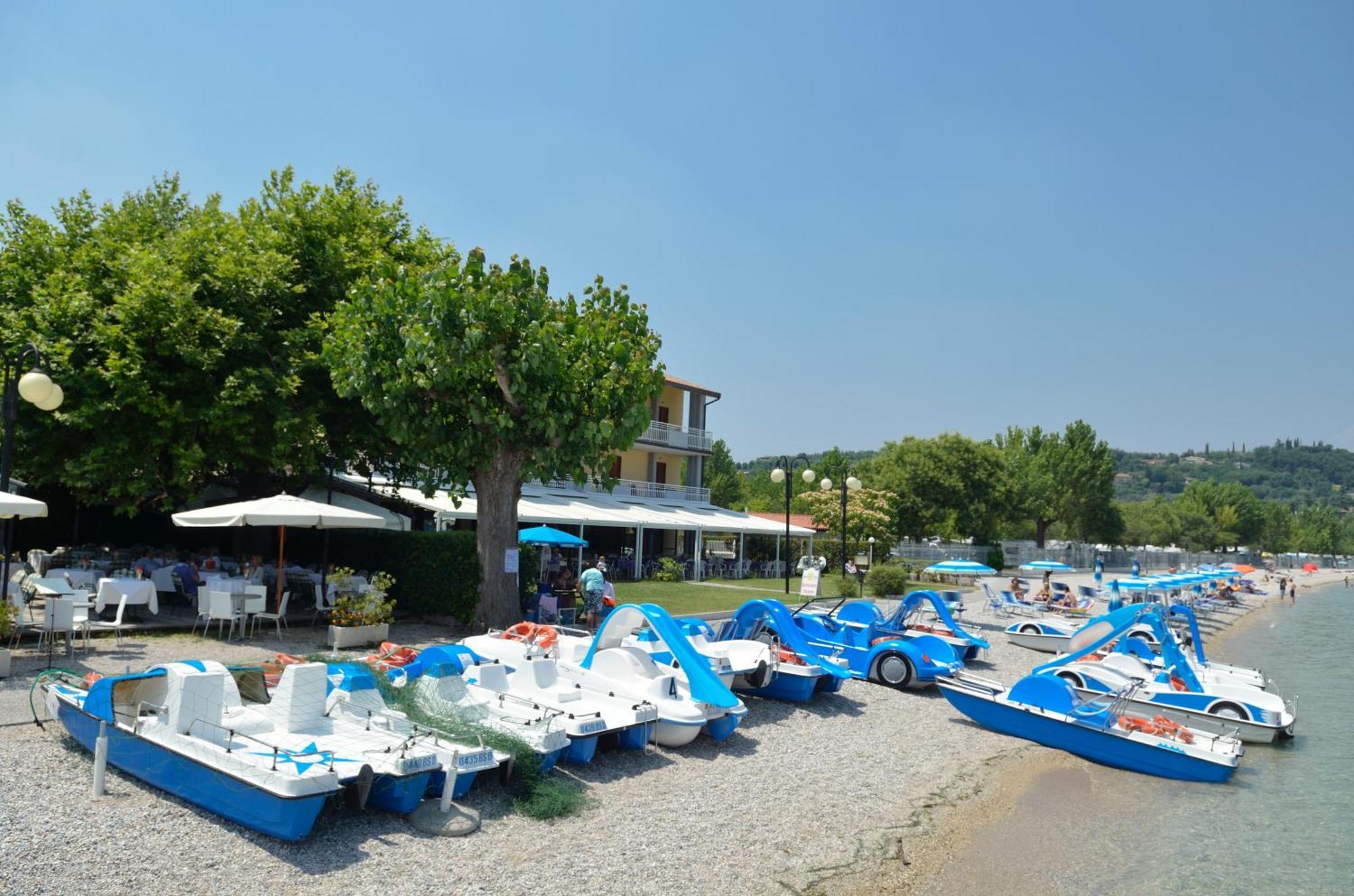 Bellerive Ristorante Albergo Manerba del Garda Exteriör bild