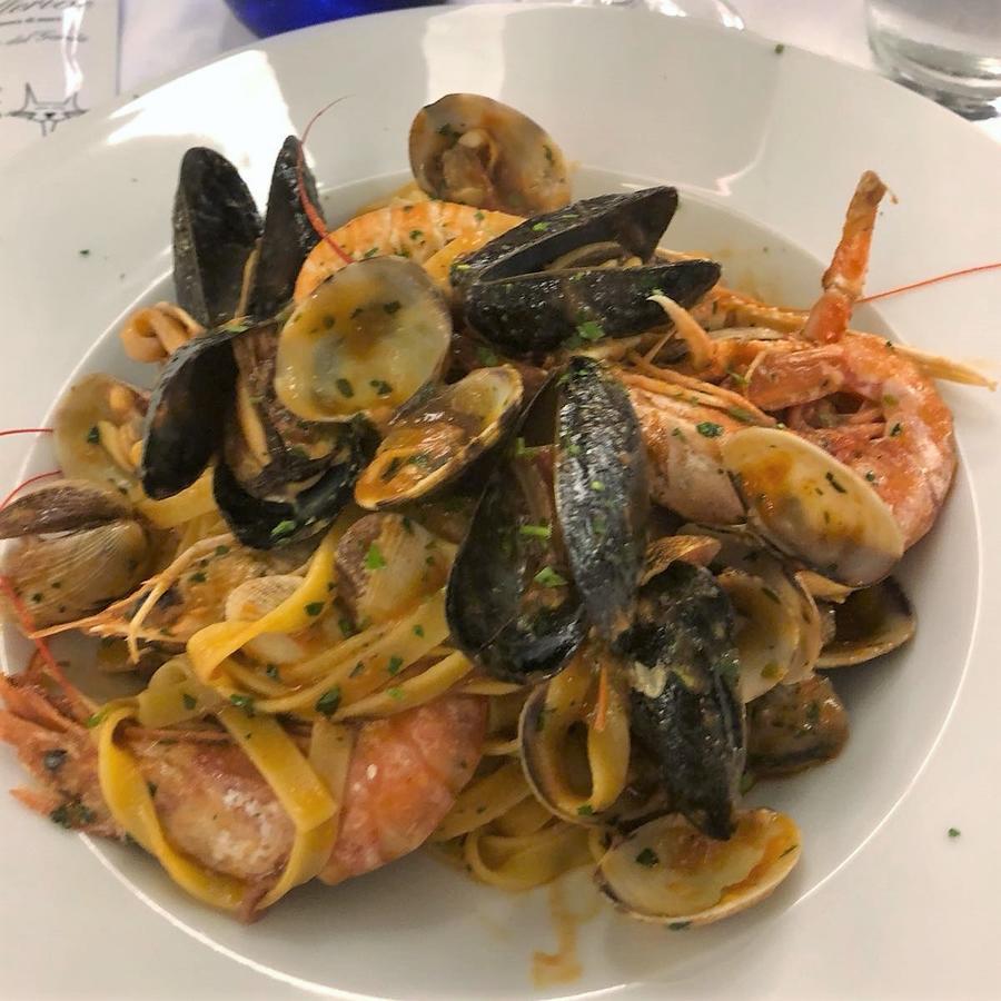 Bellerive Ristorante Albergo Manerba del Garda Exteriör bild